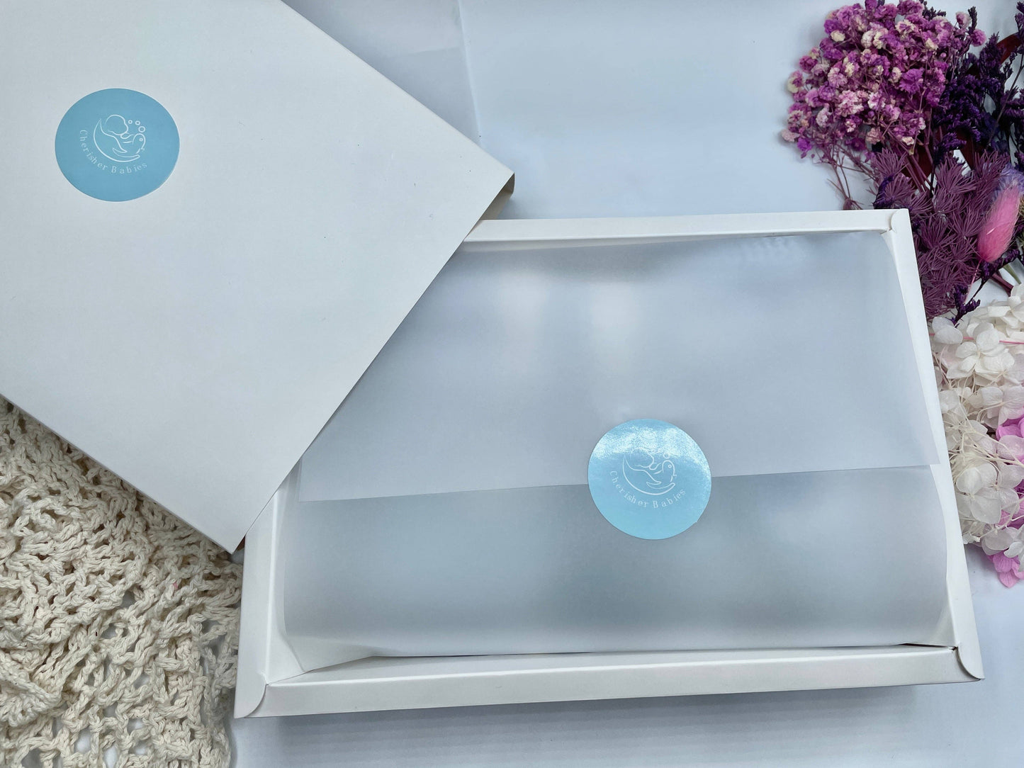 Handmade Crochet Baby Booties, Bonnet, Mittens, Kitty Toy for Newborn Baby Gift Box, Gender Neutral Baby Gift, Baby Shower Gift Set